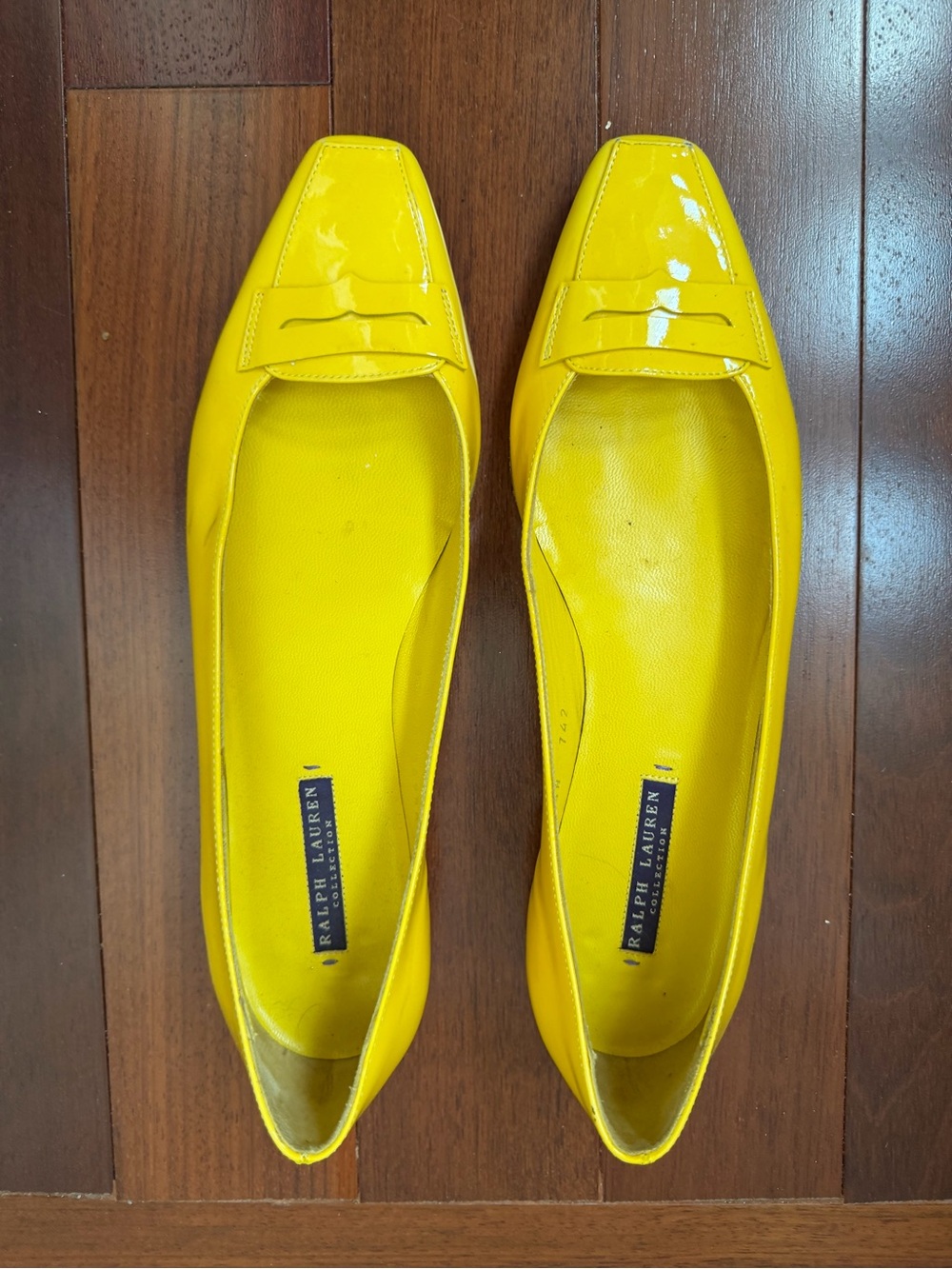 Ralph Lauren collection Yellow Patent Leather Penny Loafers 9b